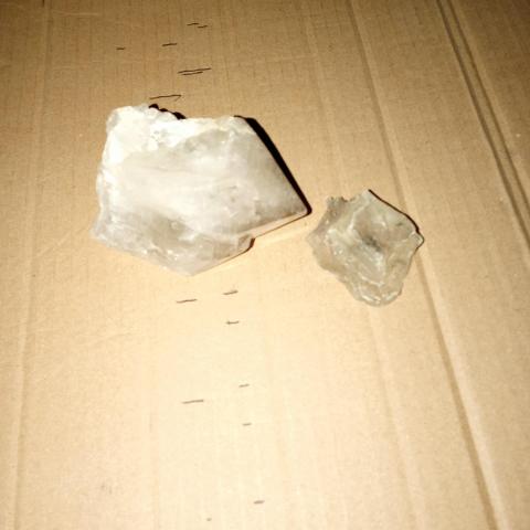 troc de  2 mineraux, sur mytroc