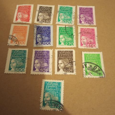 troc de  Réservé Lot timbres Marianne du 14 juillet 2, sur mytroc