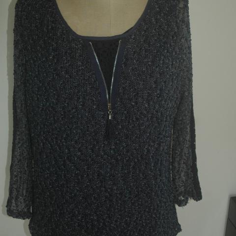troc de  Joli Haut Fantaisie Femme, sur mytroc