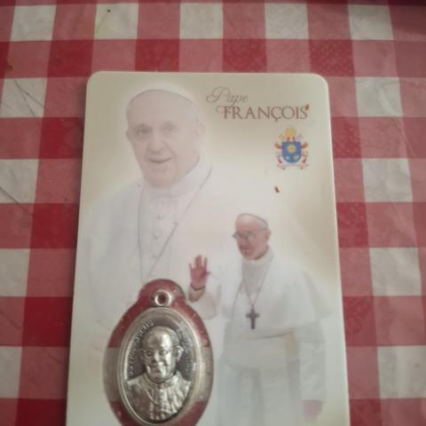 troc de  Reserve Medaille pape francois, sur mytroc