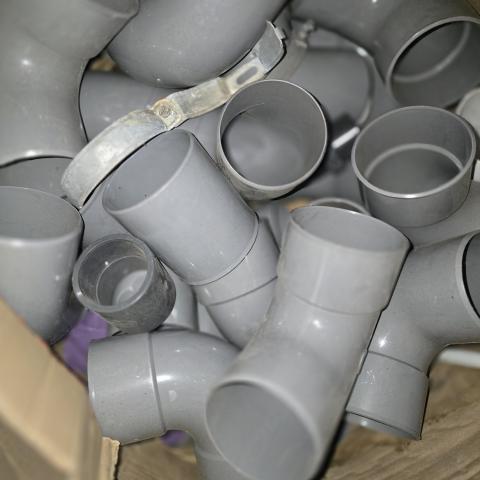 troc de  Raccords PVC NICOLL D100 et dautres, sur mytroc