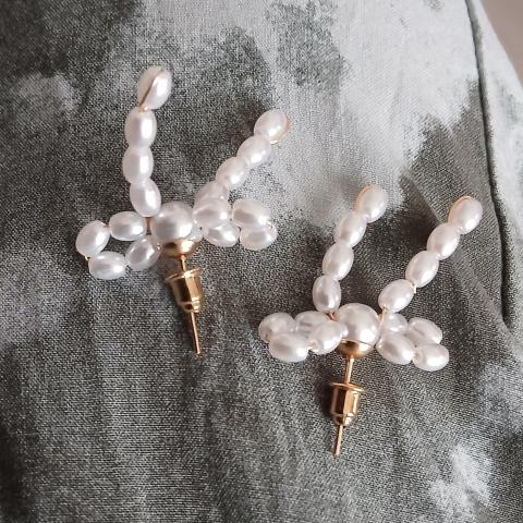 troc de  Une Paire De Boucle D Oreille, sur mytroc