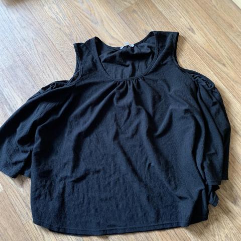 troc de  T-shirt noir, taille XXL, sur mytroc