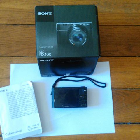 troc de  Appareil photo - Sony Cyber-shot DSC-RX100, sur mytroc