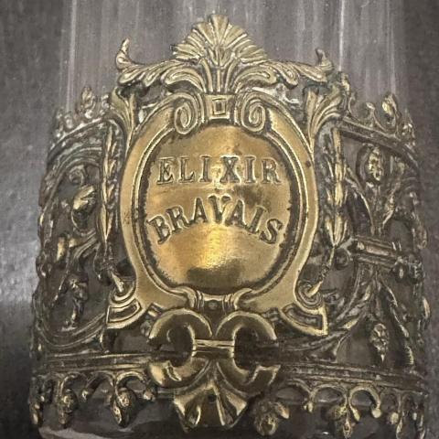 troc de  Petit verre Elixir Bravais, sur mytroc
