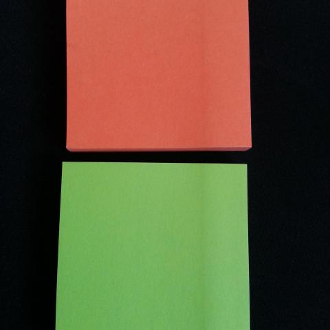 troc de  RESERVE / 2 Blocs Post-It vert & orange, sur mytroc