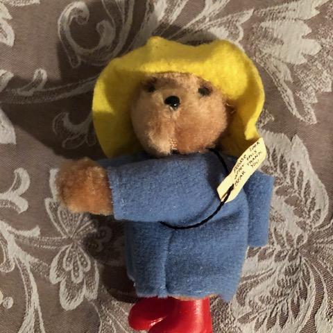 troc de  (réservé) Petit Ours Paddington 9cm approx., sur mytroc