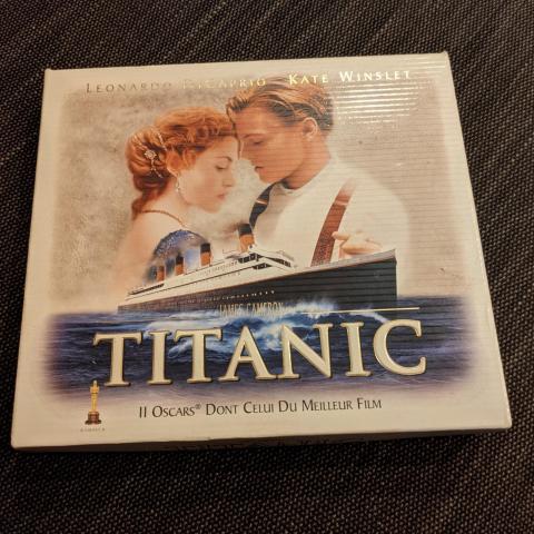 troc de  [INDISPO] VHS Titanic collector, sur mytroc