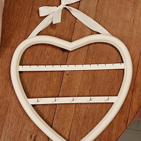 troc de  Porte-bijoux coeur., sur mytroc