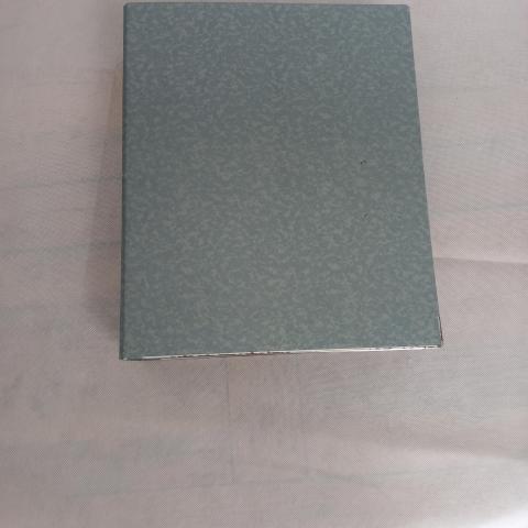 troc de  Lot de 3 classeurs NEUF, sur mytroc