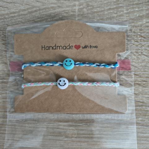 troc de  ✉️ lot bracelets à nouer, sur mytroc