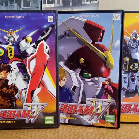 troc de  Gundam Wing - DVD 1, 5 et 6, sur mytroc