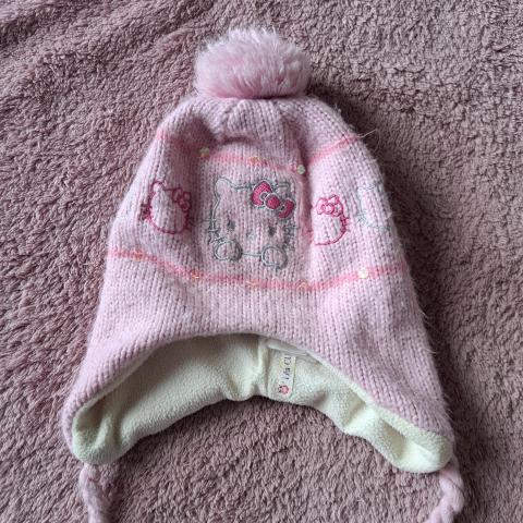 troc de  Bonnet Hello Kitty, sur mytroc