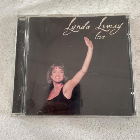 troc de  Linda Lemay / Réservé, sur mytroc