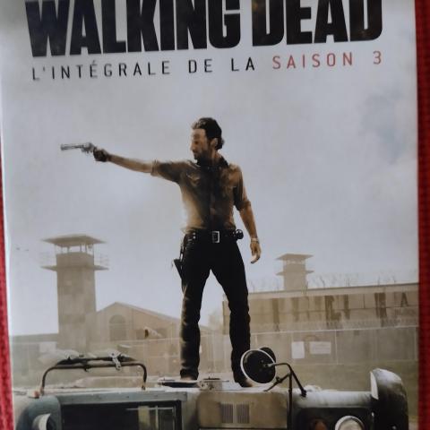 troc de  série walking dead, sur mytroc