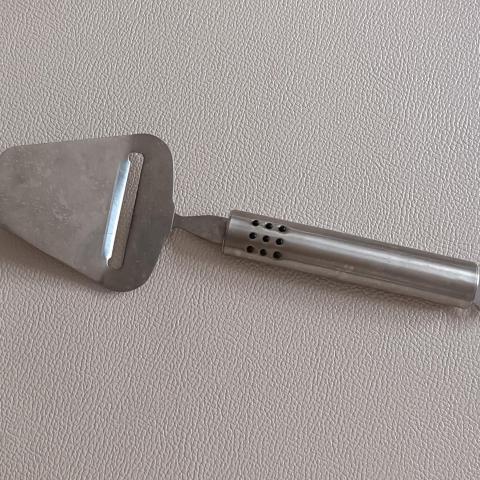 troc de  Réservé, Coupe fromage, sur mytroc