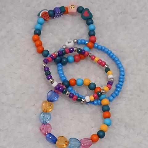 troc de  Lots De Bracelets Filles, sur mytroc