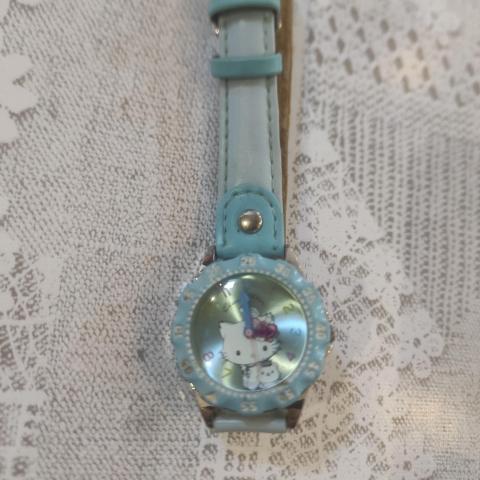 troc de  Montre Hello Kitty, sur mytroc