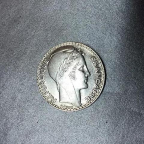 troc de  1 pièce de 10 francs Turin en argent de 1938 bon etat (Maryline faucher ), sur mytroc