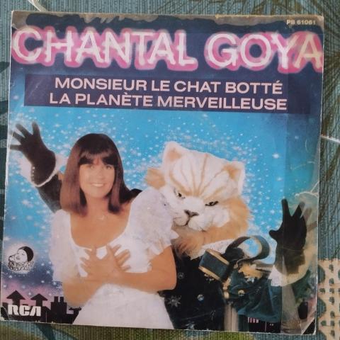 troc de  Disque vinyle 45T Chantal Goya - Le chat botté, sur mytroc