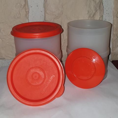 troc de  réservé ** Emporte pièce Tupperware, sur mytroc