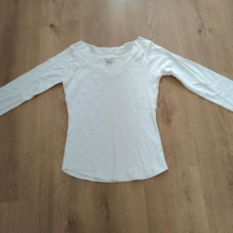 troc de  Haut léger blanc Camaieu - Taille 3, sur mytroc