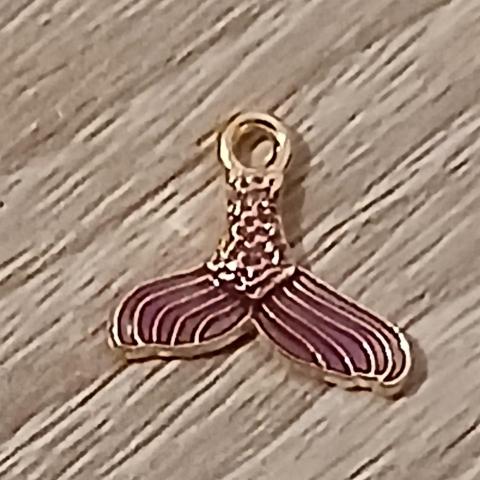 troc de  Reserver Valvi Un Pendentif, sur mytroc