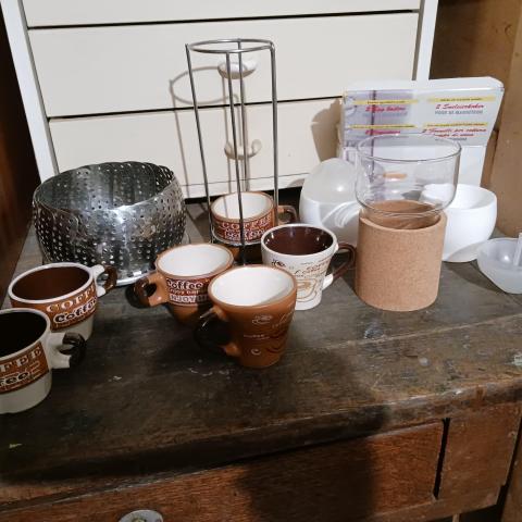 troc de  Tasses verre cuiseur vapeur, sur mytroc