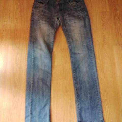 troc de  jeans taille 38, sur mytroc