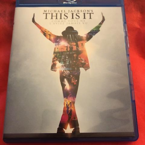 troc de  Bluray Michael Jackson's This is it  [Blu-Ray], sur mytroc