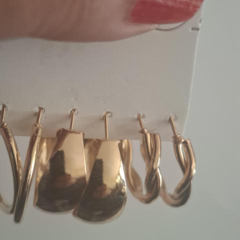 troc de  Lot boucles d oreilles, sur mytroc
