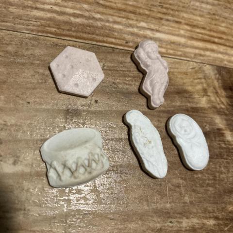 troc de  Lot 5 fèves, sur mytroc