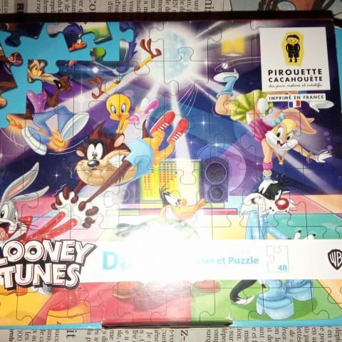 troc de  puzzle Looney Tunes 48 pièces complet bon etat, sur mytroc