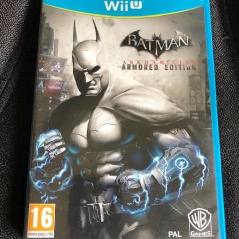 troc de  Réservé Jeu Wii U Batman Arkam City Armored édition, sur mytroc