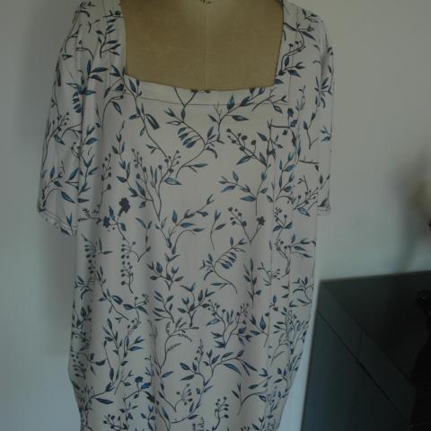 troc de  Haut jersey souple NEUF, sur mytroc