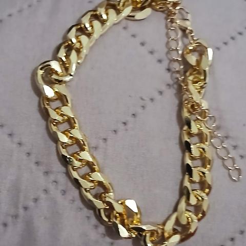 troc de  Reserver Troqueuse  Bracelet Femme, sur mytroc