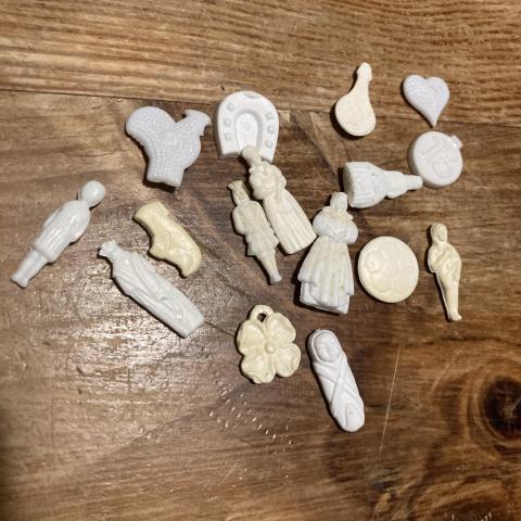 troc de  Lot de fèves en plastique, sur mytroc