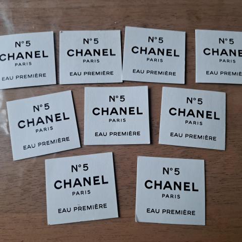 troc de  Lot de 9 échantillons de parfum Chanel, sur mytroc
