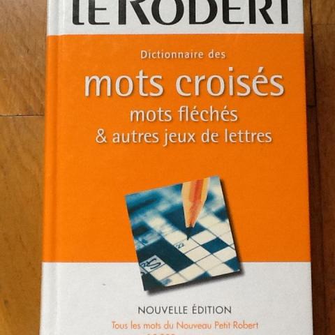 troc de  Le Robert Dictionnaire des mots croisés mots fléchés autres jeux, sur mytroc