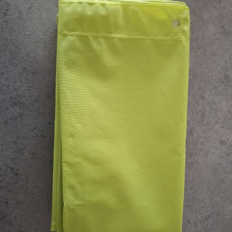 troc de  Rideau douche anis, sur mytroc