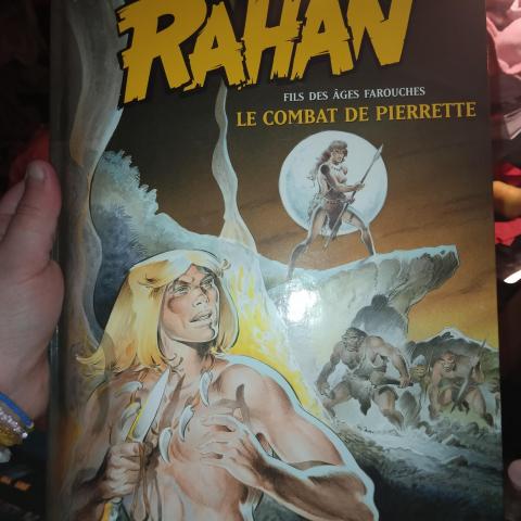 troc de  Réservée Livre, sur mytroc