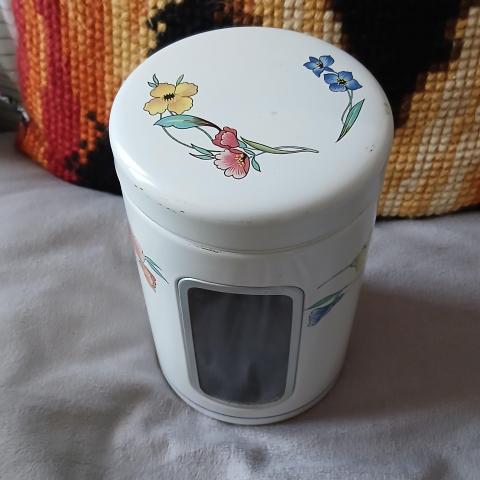 troc de  Boîte En Fer, sur mytroc