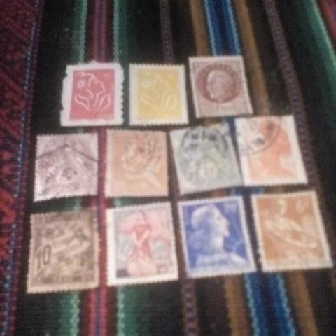 troc de  Lot de timbres, sur mytroc