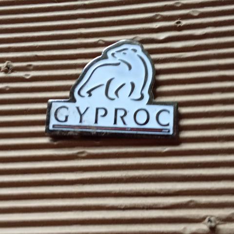 troc de  Pin's ours polaire réserver le lilas91, sur mytroc