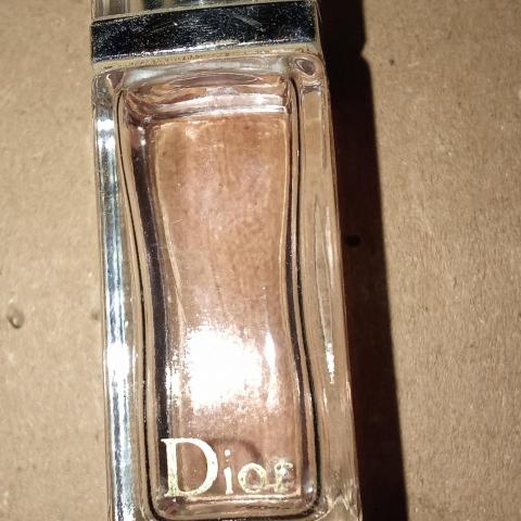 troc de  miniature parfum Dior réserve à fidjy, sur mytroc