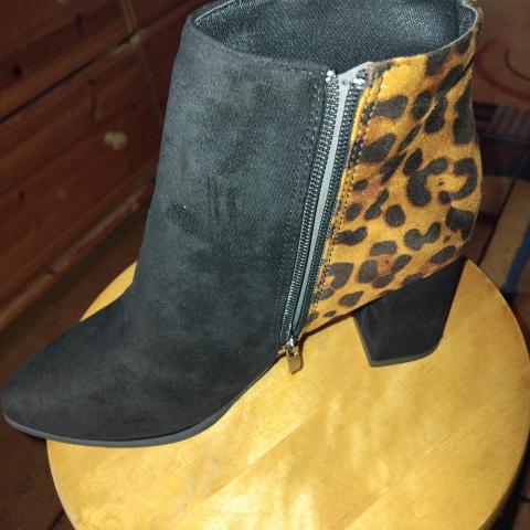 troc de  Bottines Neuves 39, sur mytroc