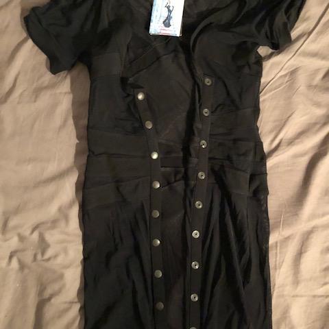 troc de  Robe courte noire transparente taille S Catanzaro, sur mytroc