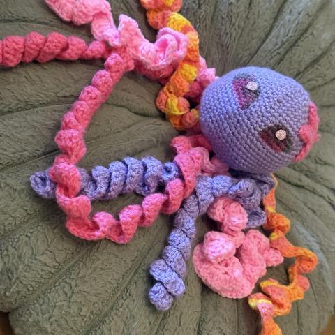 troc de  Pieuvre peluche artisanal, sur mytroc