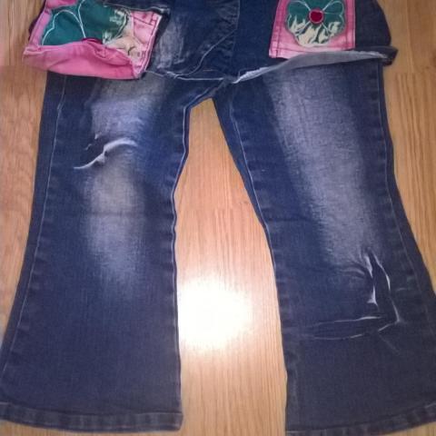 troc de  jeans originale taille 6 ans en tres bon etat, sur mytroc