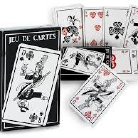 troc de  [RECHERCHE] Jeu de 54 Cartes à jouer, sur mytroc